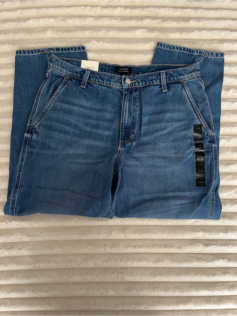 UN AVAILABLE Women’s Diagonal Seam Denim Barrel Jeans with Relaxed Fit
